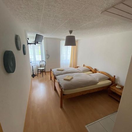 Hôtel des trois coeurs Vaulion Extérieur photo