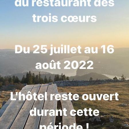 Hôtel des trois coeurs Vaulion Extérieur photo